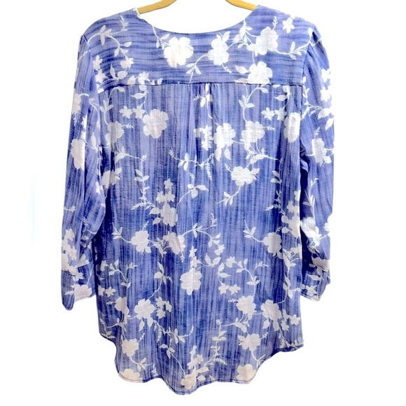 Fred David Blue Floral Button Front Blouse Size Large - Picture 3 of 3